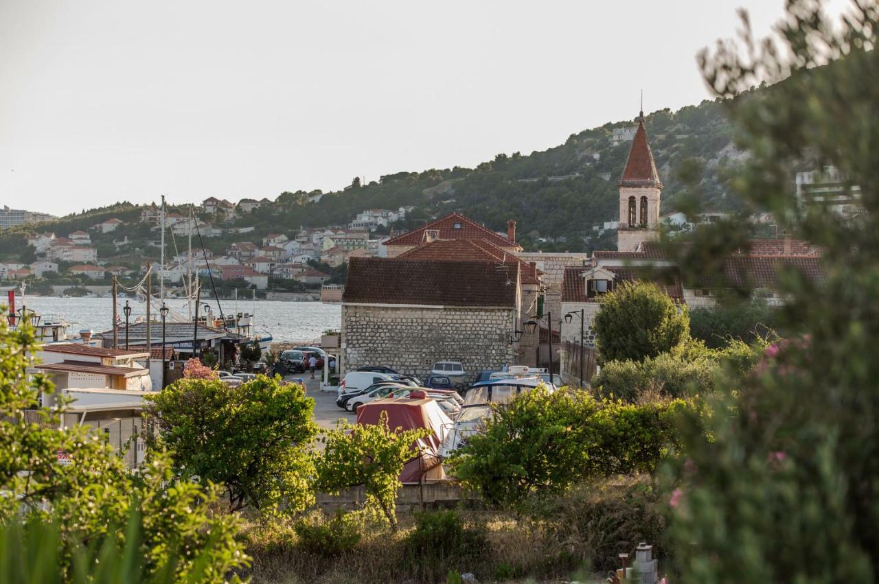 Seaside Villa Mia Trogir Exterior foto