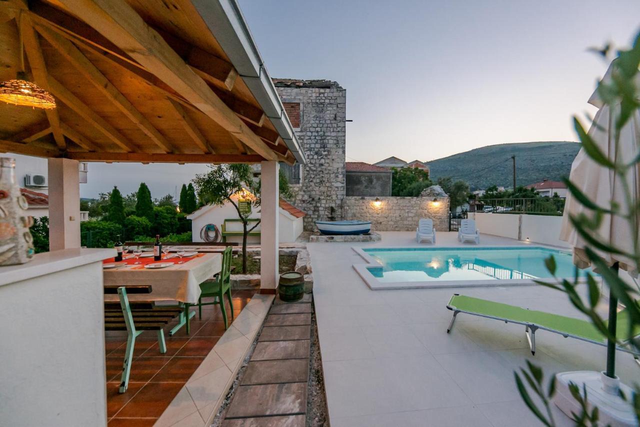 Seaside Villa Mia Trogir Exterior foto